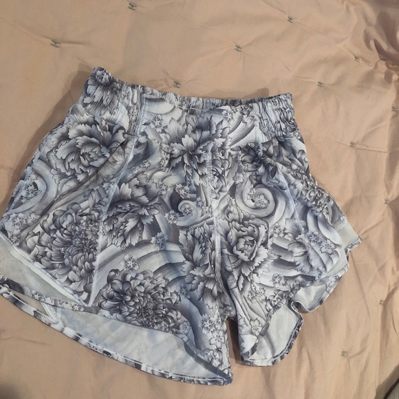 lululemon athletica Pants - Lululemon shorts